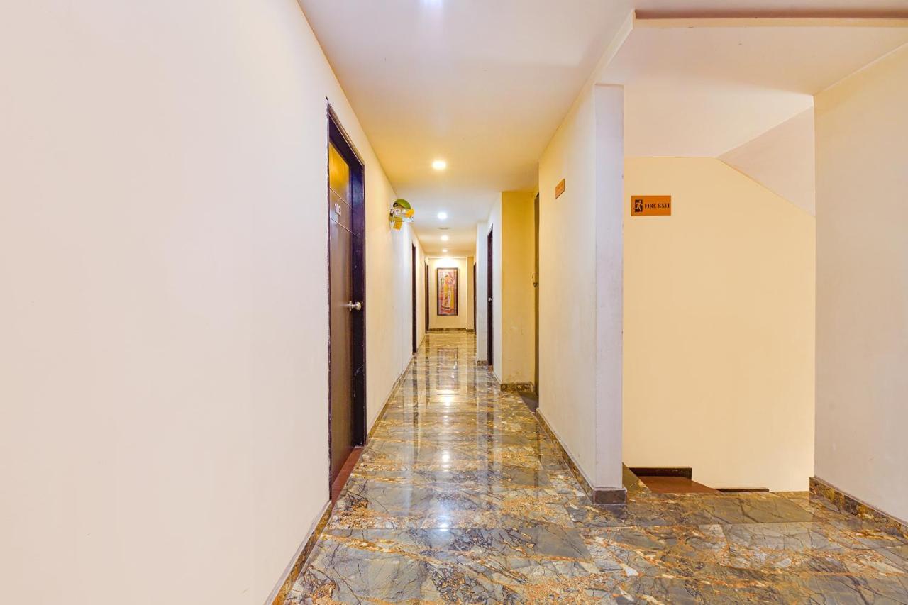 Fabhotel Telikos Silver - Amit Nagar Vadodara Exterior photo