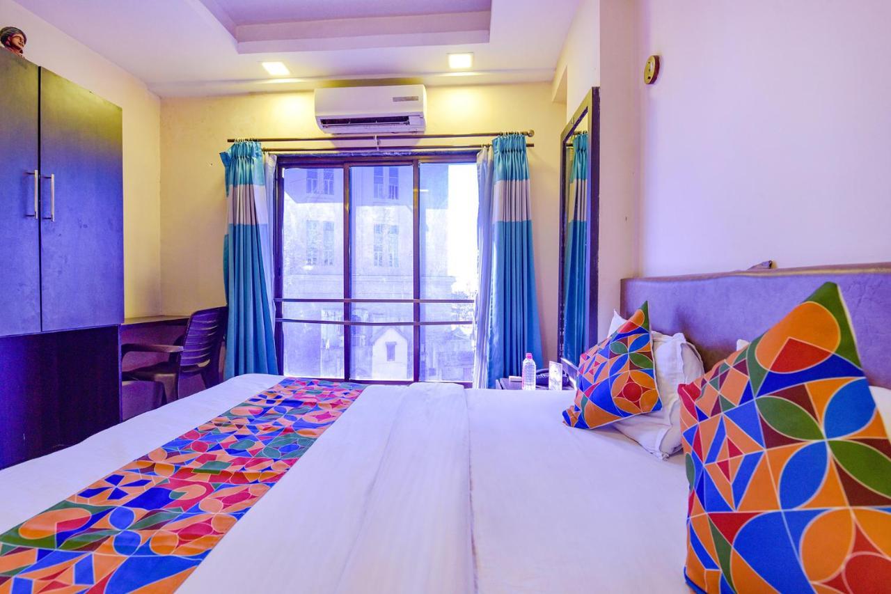 Fabhotel Telikos Silver - Amit Nagar Vadodara Exterior photo