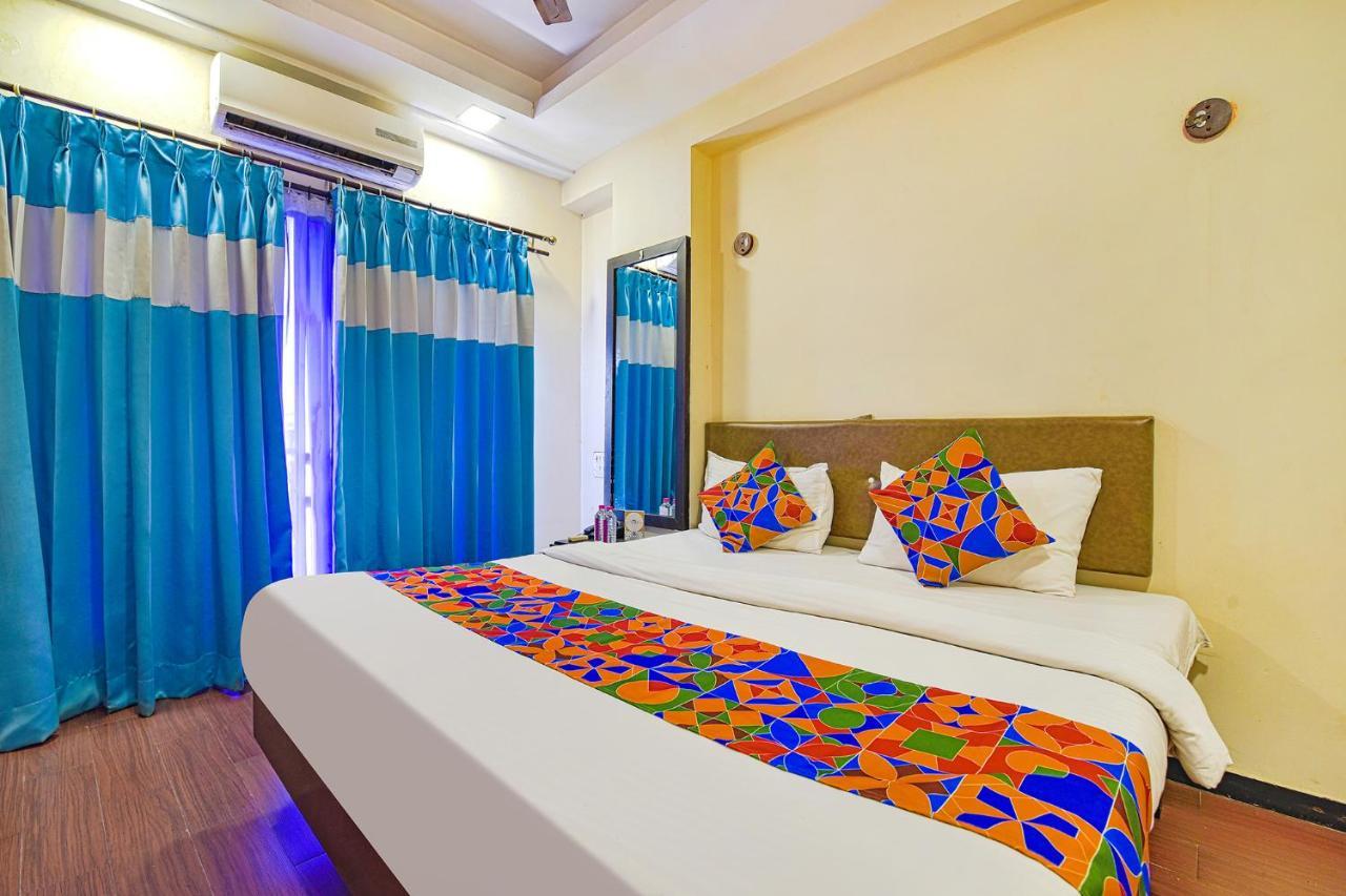 Fabhotel Telikos Silver - Amit Nagar Vadodara Exterior photo