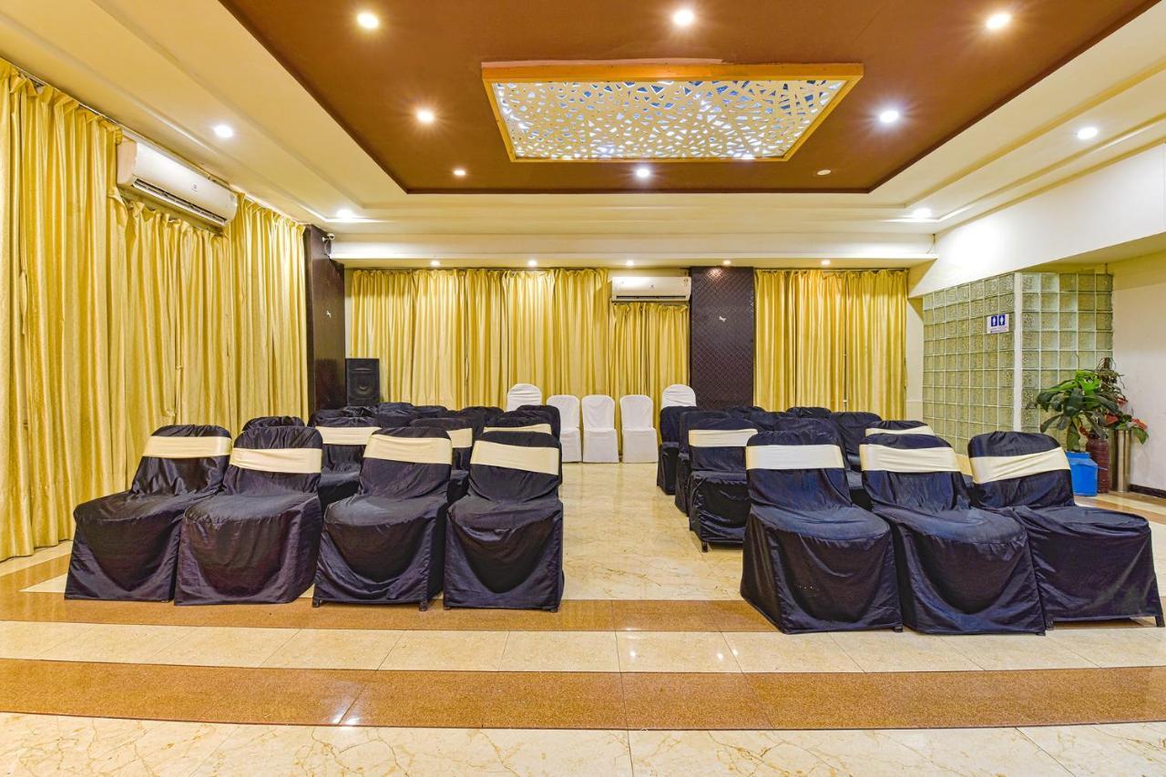 Fabhotel Telikos Silver - Amit Nagar Vadodara Exterior photo